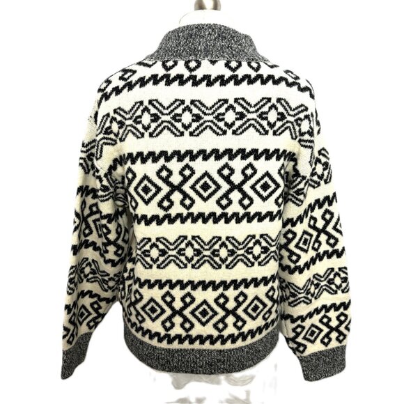 Christmas Holiday Sweater “Cheers” on front - A New Day NWOT - Picture 5 of 15